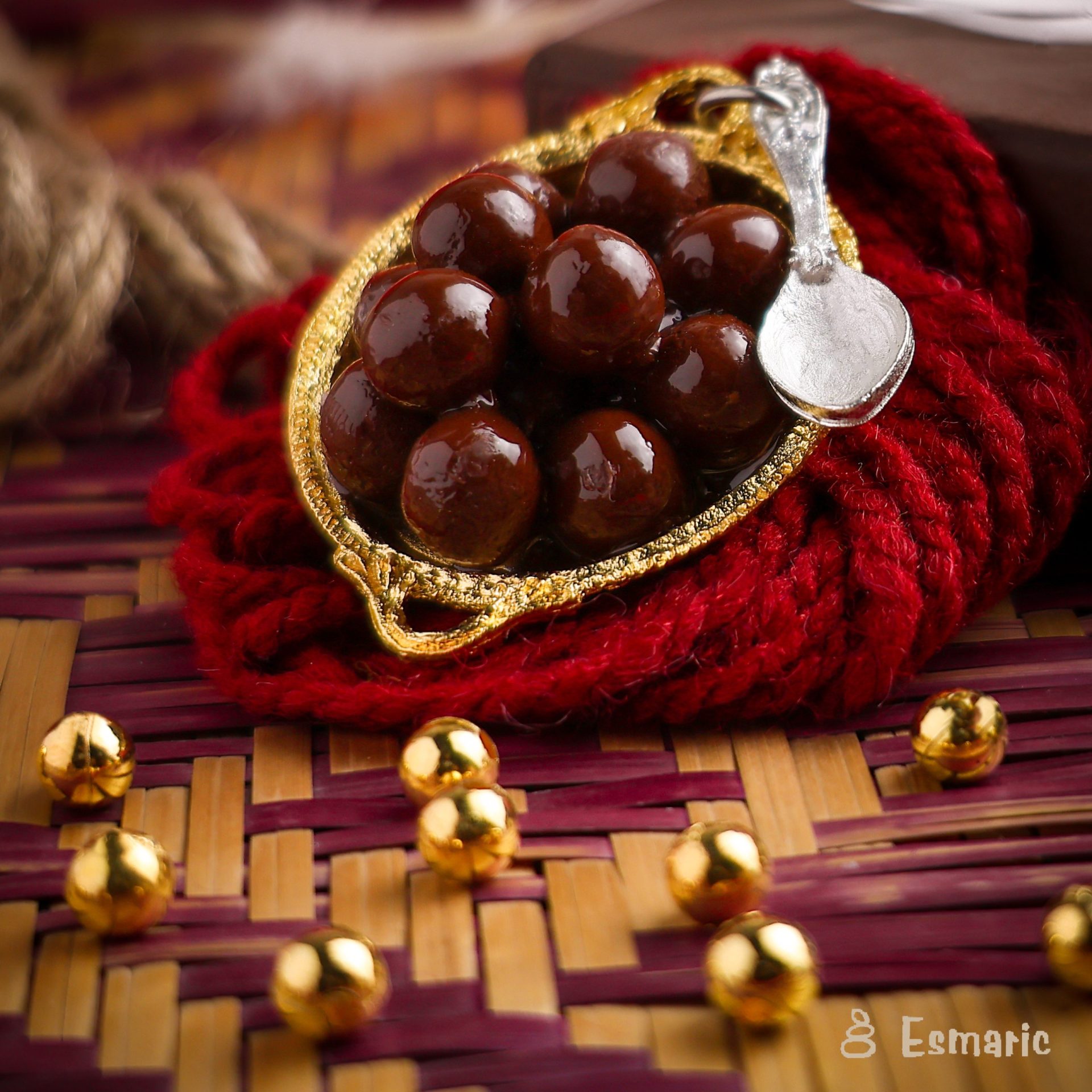 GULABJAMUN 4 (1) Gulab Jamun on Golden thali miniature Magnet - Image 1