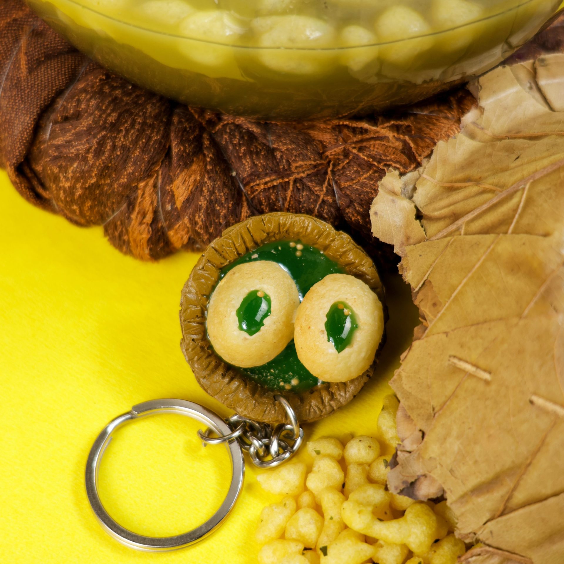 pani puri 4 (1) Pani Puri Miniature Keychain - Image 1